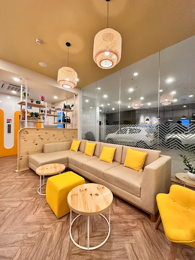 BLOOM HOTEL BKC KALINA